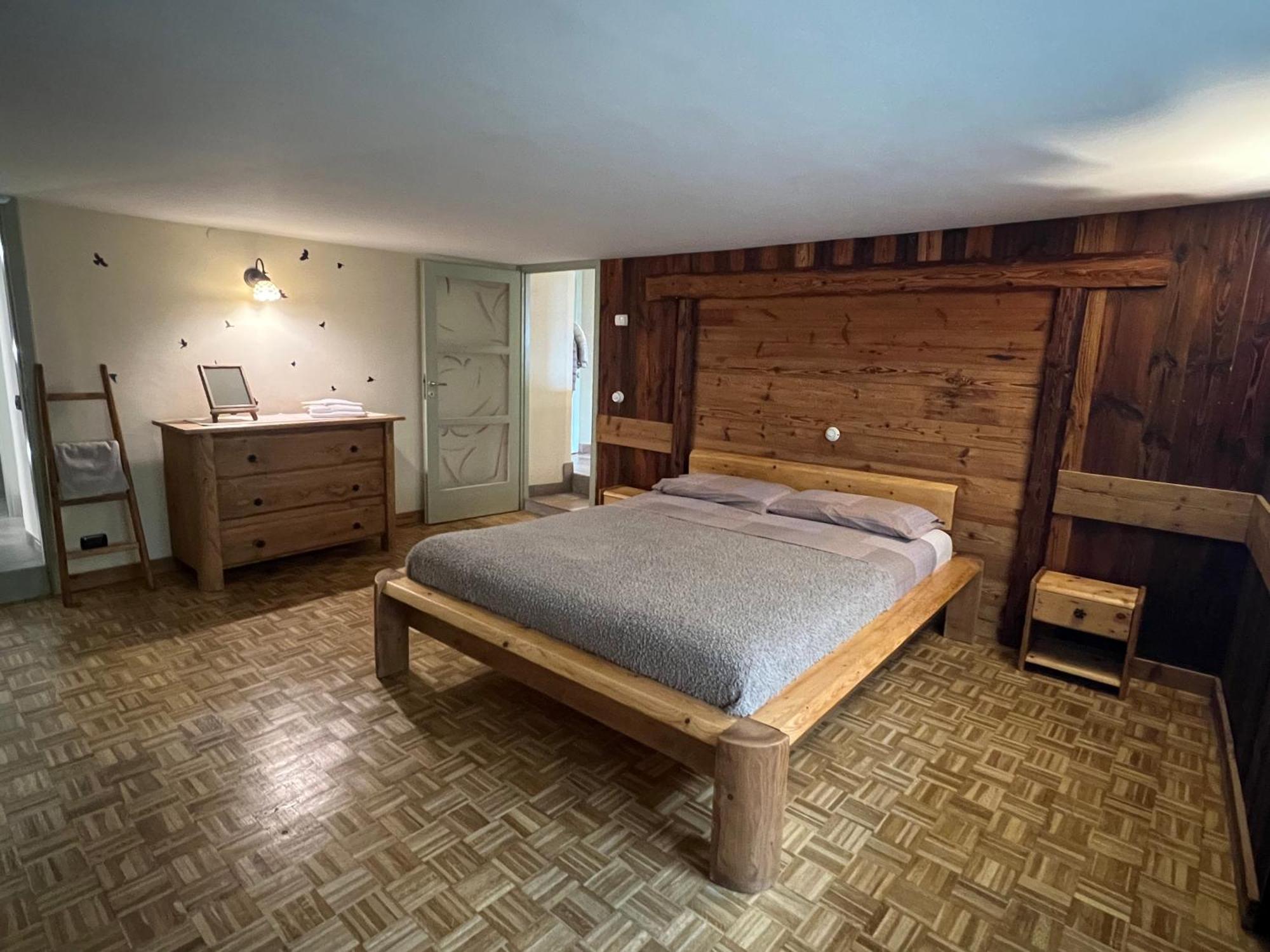 Profumo Di Legno Apartment Aosta Exterior photo